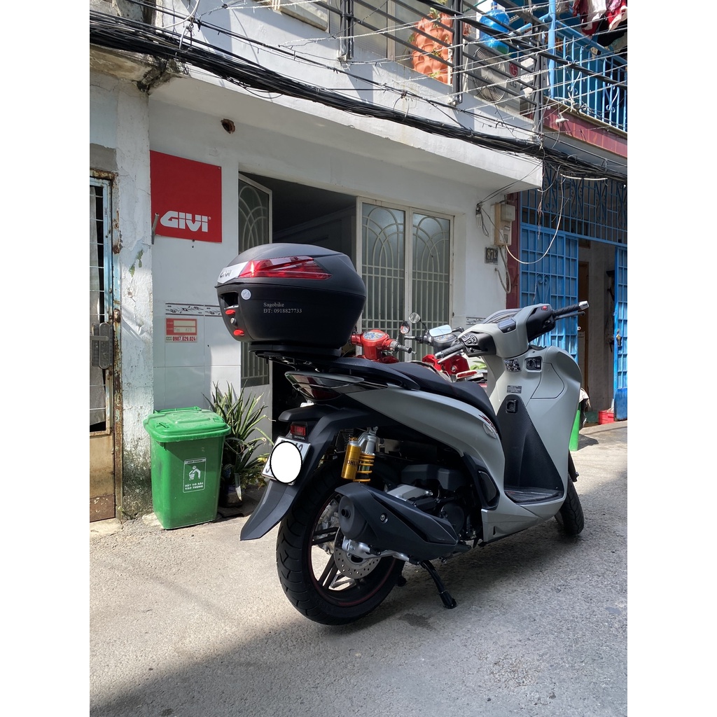 Thùng xe SH 350i, thùng Givi B34N kèm đế, hàng chính hãng, bảo hành 2 năm