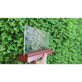 Biển chức danh mica đế gỗ nhị cấp