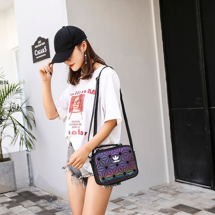 Hàng Có Sẵn!! Túi Đeo Vai Adidas 3d | BigBuy360 - bigbuy360.vn