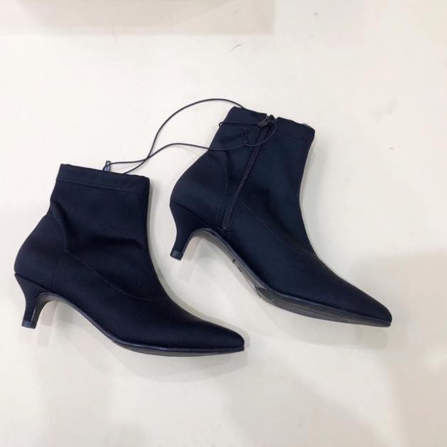 Boot vải TLA