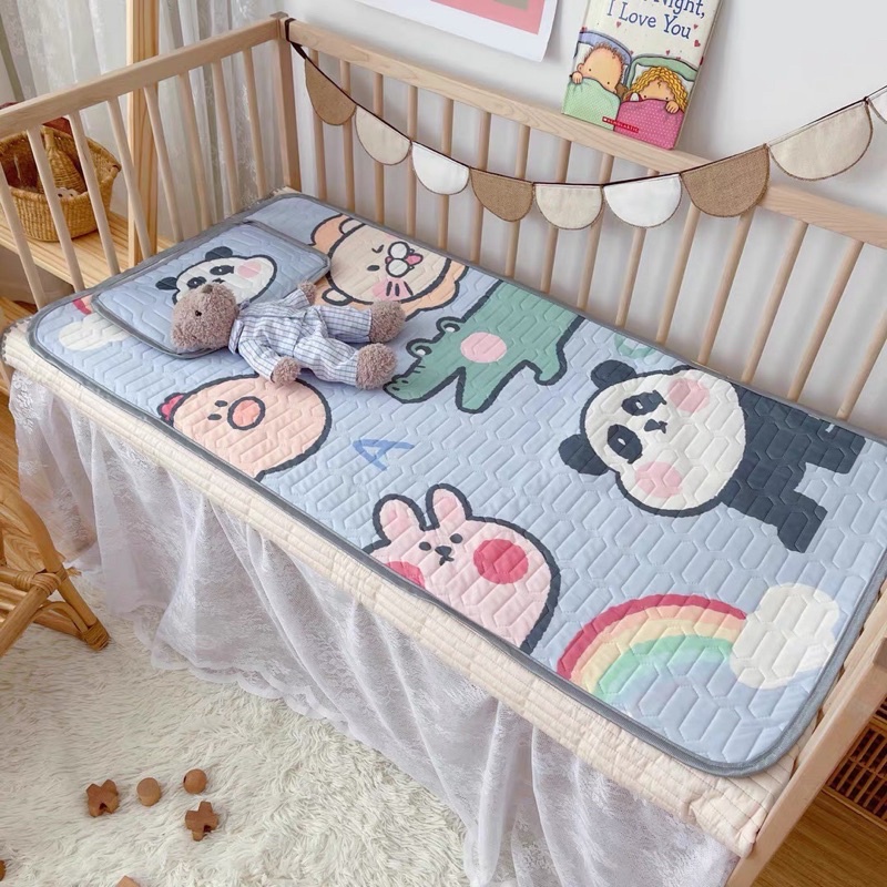 Chiếu điều hòa cao su non cho bé họa tiết 5D xinh xắn Baby Dreams - C2
