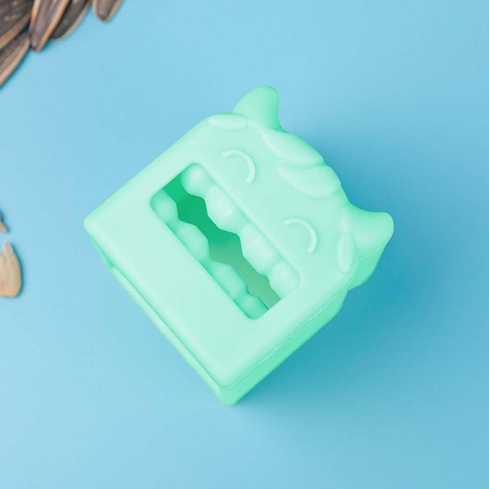 Dụng Cụ Lấy Hạt Dưa Tự Động AUGUSTINA