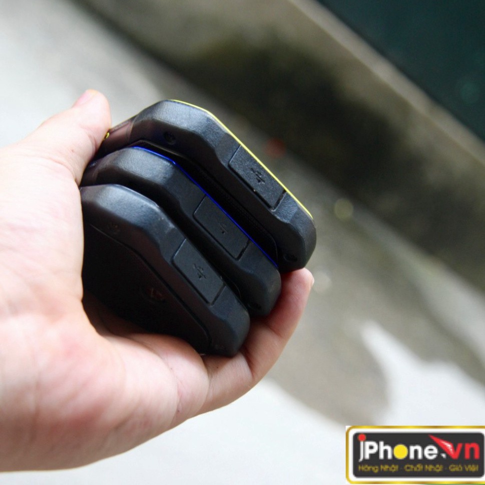 GIÁ CỰC KHỦNG Điện thoại chống nước Kyocera Torque G03 màn Saphire chống nước , Snap625 8 nhân mạnh mẽ , camera hành trì