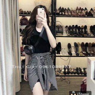 SET ÁO THUN FORM DÀI + CHÂN VÁY SỌC ĐẮP CHÉO