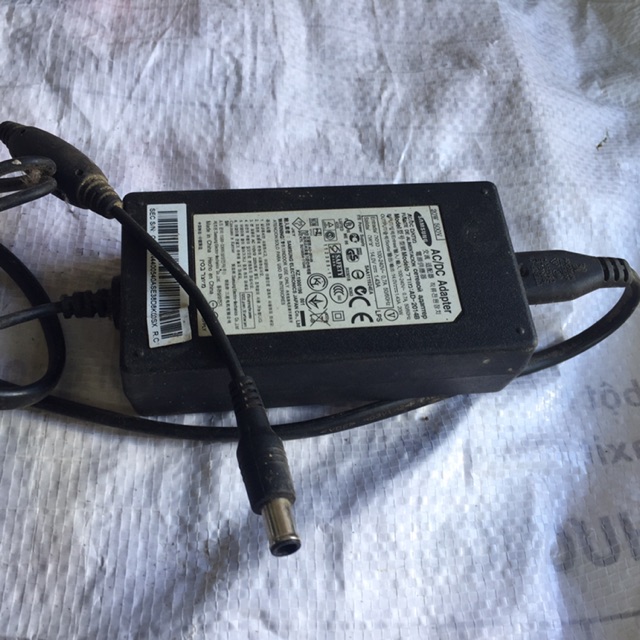 Sạc Adapter cho màn hình Samsung LG