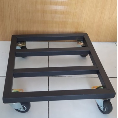 Đế Lót Chậu Trồng Cây Đa Năng 2 Kích Thước 30X30 và 40X40