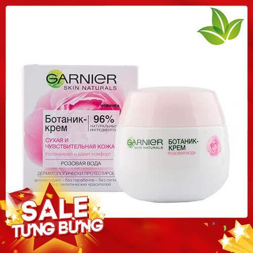 Kem dưỡng ẩm Garnier Skin Naturals cho da khô và nhạy cảm