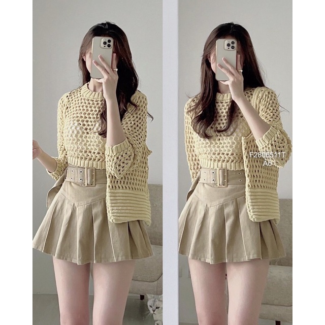 Áo len lưới phối chữ tay sát nách