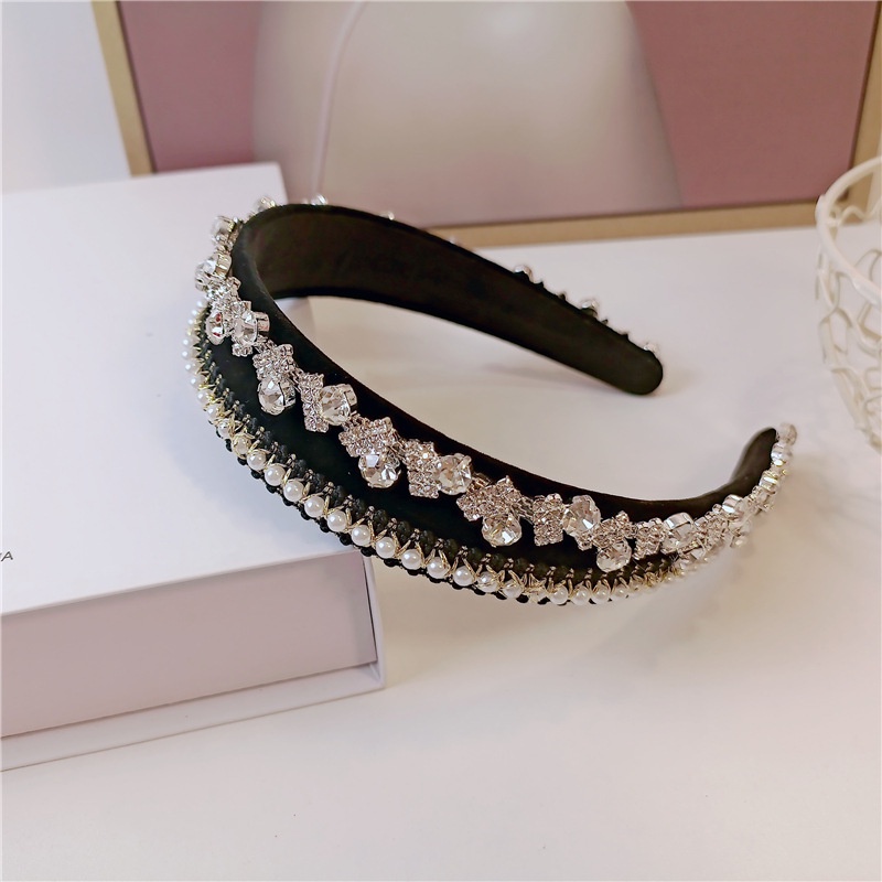 Bờm cài tóc đính đá mix hạt ngọc gia công tỉ mỉ phân khúc cao cấp chỉ có tại Lesmi accessories