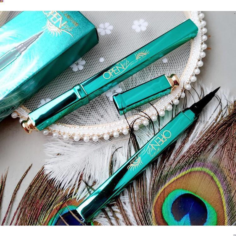 Bút kẻ mắt Peacock Eyeliner Gecomo PH