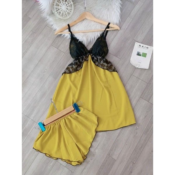 Đầm ngủ kèm quần chất voan xốp có mút phom dưới 60kg.