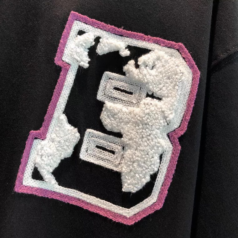 Áo Thun Never Say Die Họa Tiết Thêu Lá Bài Blackgts Tee