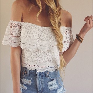 Áo tank top trễ vai tay ngắn phối ren hoa thiết kế quyến rũ