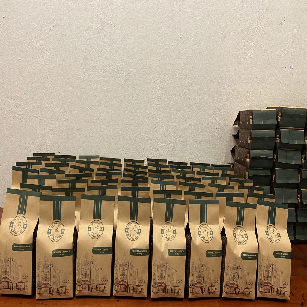 Cafe rang xay nguyên chất 100%, cà phê pha phin Robusta mix Arabica, cafe vị đắng đậm - thơm mộc - hậu vị ngọt gói 500gr | BigBuy360 - bigbuy360.vn