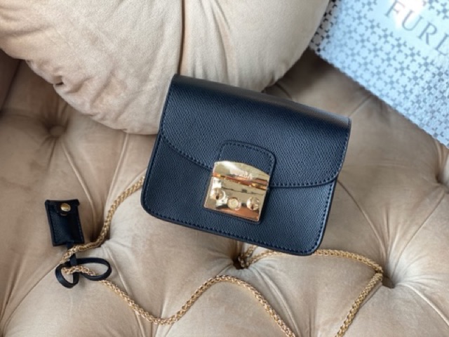 Túi khoá vuông da thật