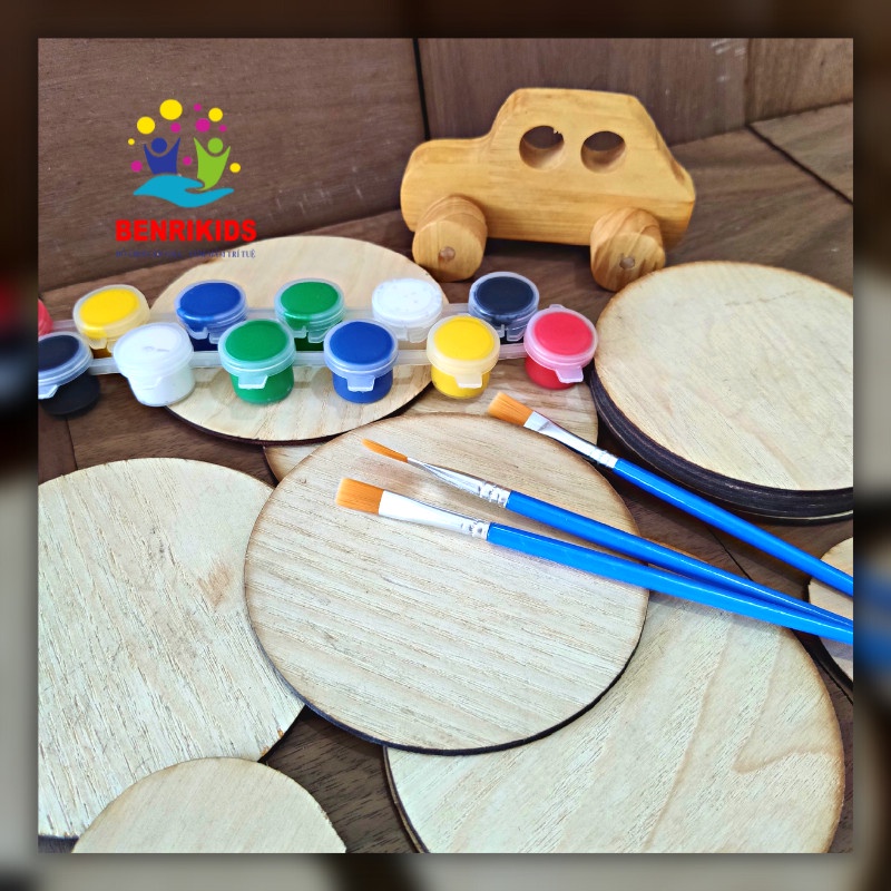 Combo Cho Bé Tập Làm Họa Sĩ, Bộ 10 Miếng Gỗ Tròn Kèm Cọ Vẽ+ 6 Hũ Sơn Acrylic An Toàn Cho Bé