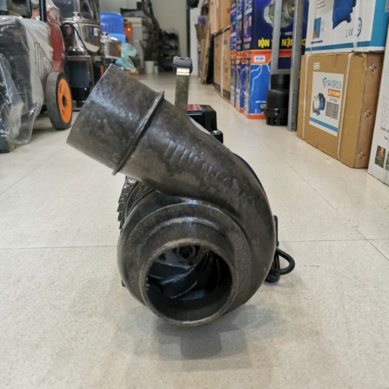 Máy Bơm Tát Ao 1HP