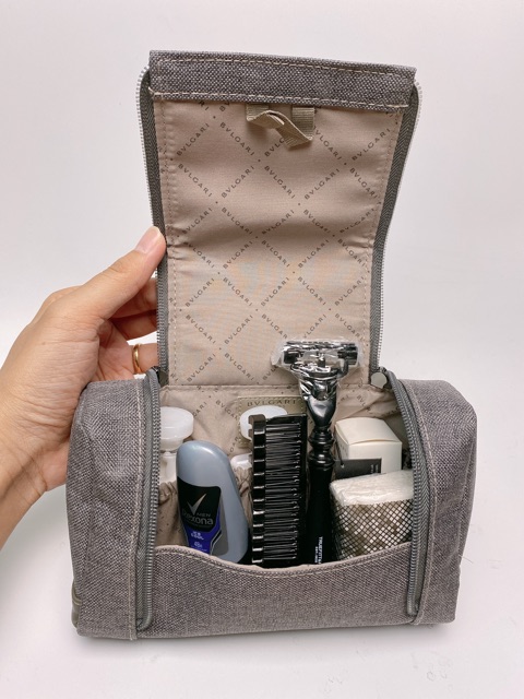 Set bộ dụng cụ du lịch mini cá nhân của hãng hàng không Emirates thương hiệu BVLGARI