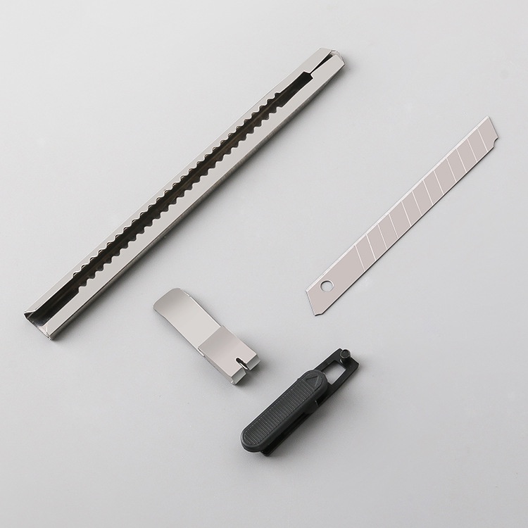 Dao rọc giấy inox cán nhựa loại tốt lưỡi dao sắc bén dùng cho thủ công mỹ nghệ chạm khắc có cán cầm