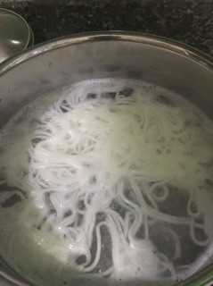 Khuôn làm bún tươi , dụng cụ làm bún, mỳ tại nhà