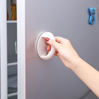 Tay cầm dán cửa tủ