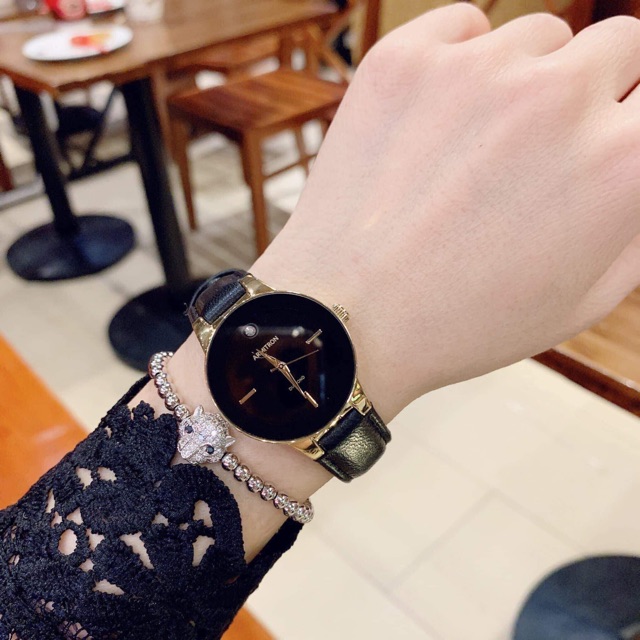 Đồng hồ nữ hiệu Armitron