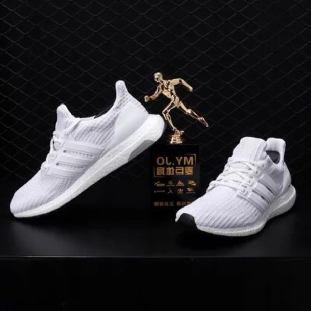 [Chính Hãng] Giầy Adidas Utraboost ✅Chĩnh hãng ảnh shop chụp . 2020 new . 2020 ️🥇 New ✔️ 2020 new . 👟 .