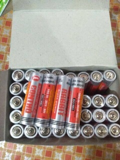 40 viên pin AA con thỏ
