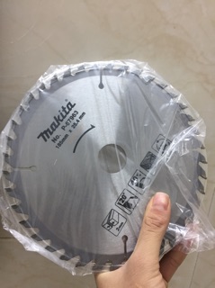 Lưỡi cắt gỗ makita 185mm