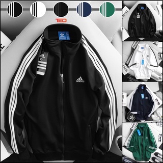 Áo khoác thể thao, vải thun poly dày, mẫu áo 3 sọc, form áo đẹp.