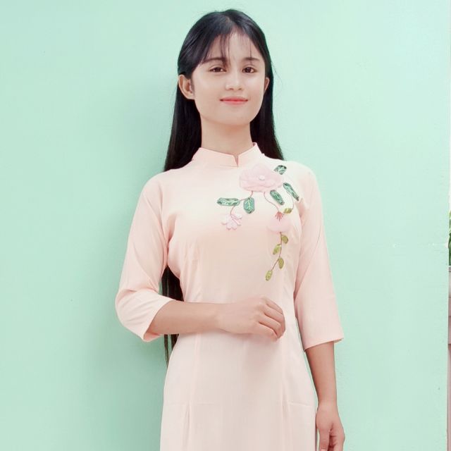 Áo dài cam hoa thêu