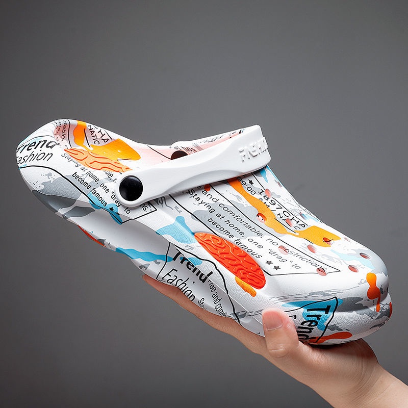 Dép Sandal Thể Thao Đi Biển Hở Ngón Chống Trượt Thời Trang Mùa Hè Hàng Mới Dành Cho Bạn Nam