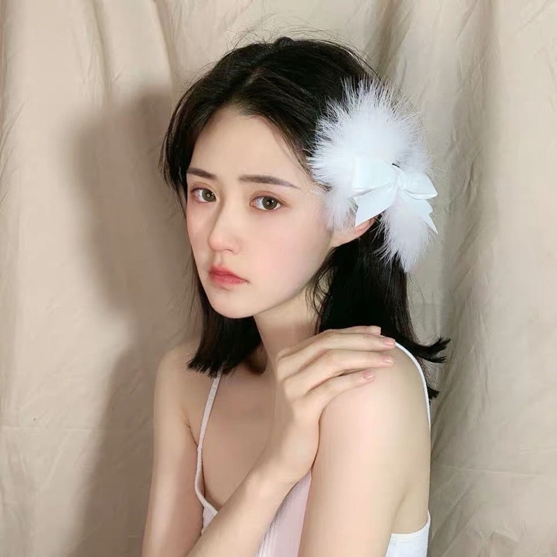 Kẹp Tóc Nơ Phối Lông Vũ Màu Trắng Xinh Xắn Đáng yêu