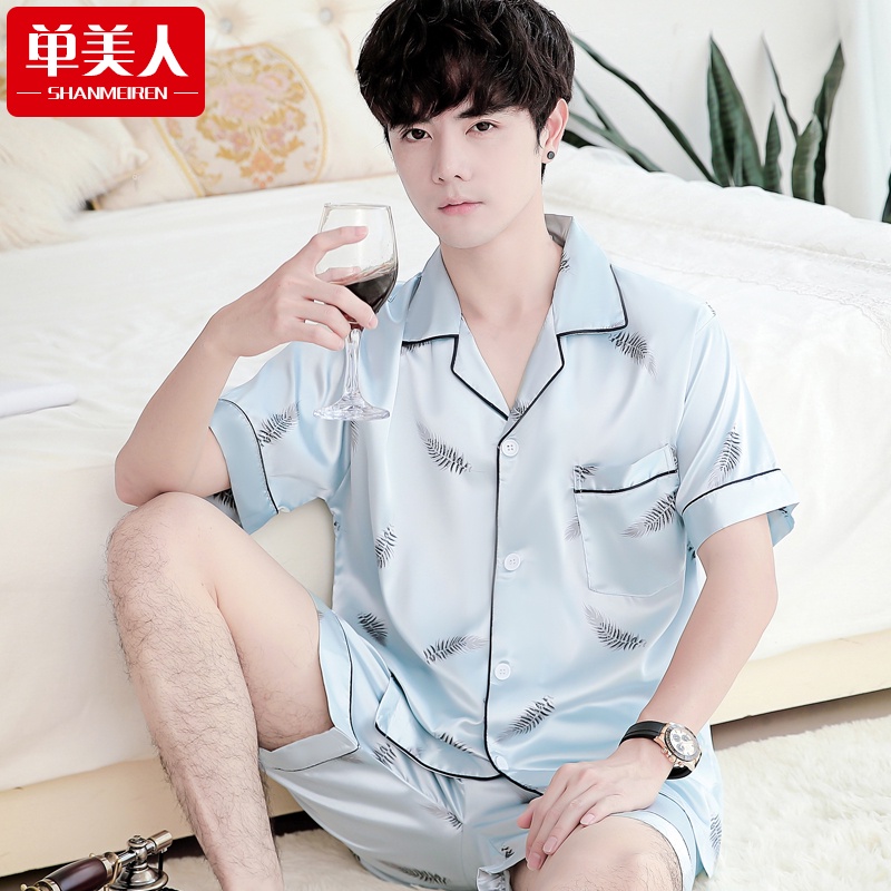 Bộ Đồ Ngủ Ngắn Tay Bằng Lụa Mát Phong Cách Hàn Quốc Dành Cho Nam