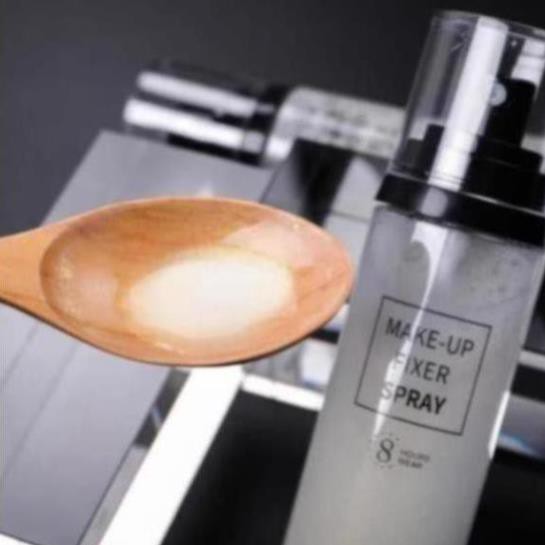 Xịt Nhũ Khóa Trang Điểm Star Flash Make Up Spray 8 Hours Wear