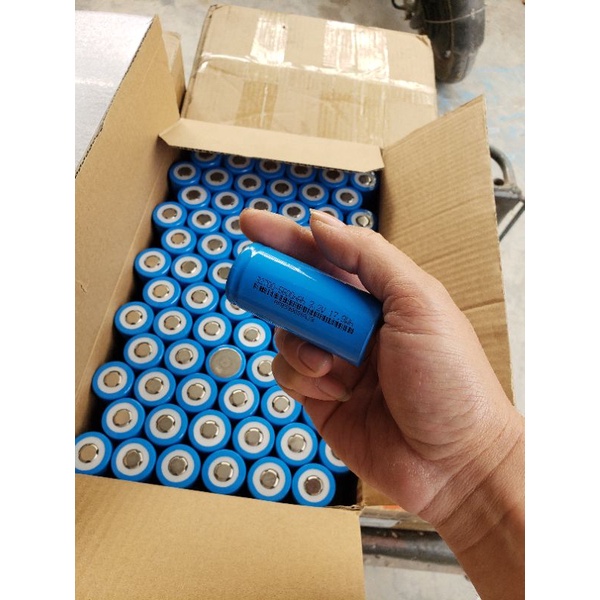 Pin lithium 32700 dung lượng 5600mah mới