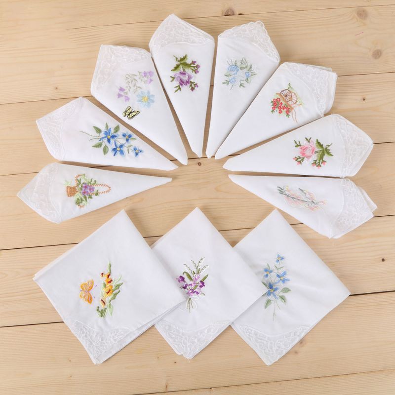 Set 3 Yếm Ăn Cotton Thêu Họa Tiết Xinh Xắn Dành Cho Nữ