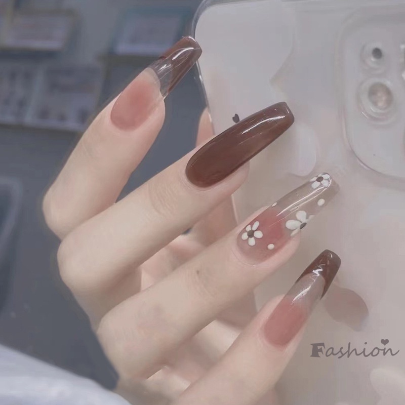 Bộ 24 Móng Tay Giả Dạng Nhấn Bằng Gel Thạch Đính Hoa Ngọt Ngào Dễ Thương Cho Nữ