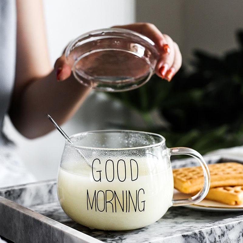 Cốc thủy tinh chịu nhiệt 350ml có nắp tròn in chữ thiết kế đơn giản