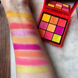 Bảng Phấn Mắt Huda Beauty - Neon Orange