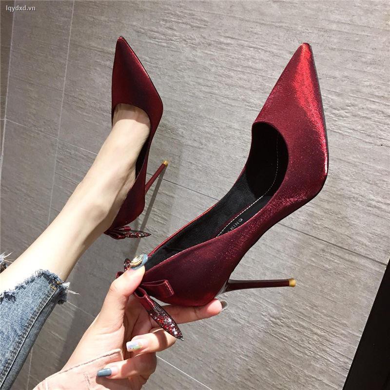 Giày cao gót mũi nhọn chất satin dễ phối đồ thời trang mùa thu 2020 cho nữ