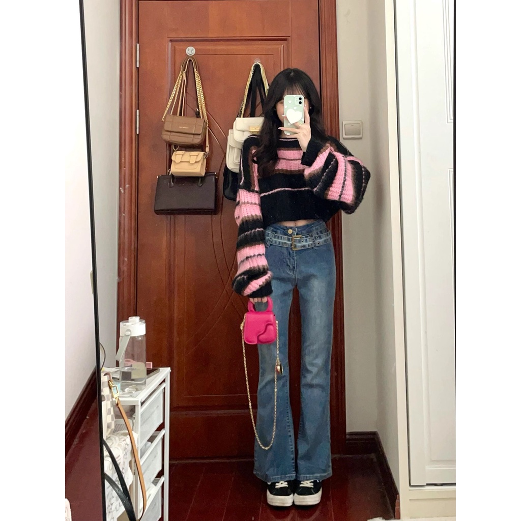 Áo Croptop Dệt Kim Dáng Rộng Tay Dài Họa Tiết Kẻ Sọc Màu Sắc Tương Phản Phong Cách Hàn 9504
