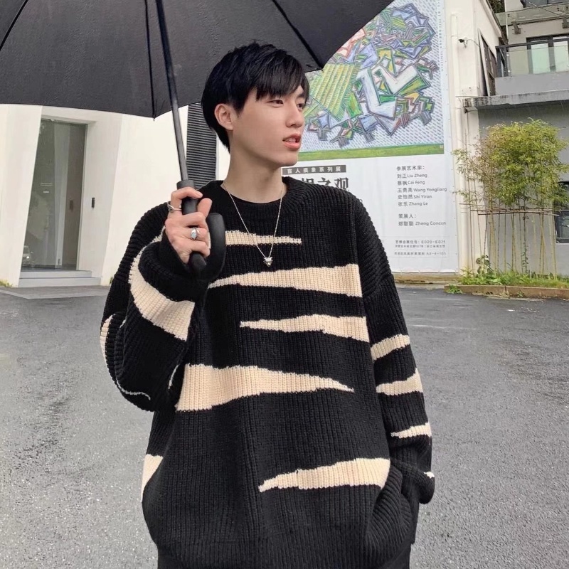 Áo sweater tay dài cổ tròn họa tiết kẻ sọc phong cách retro hàn quốc dành cho nam