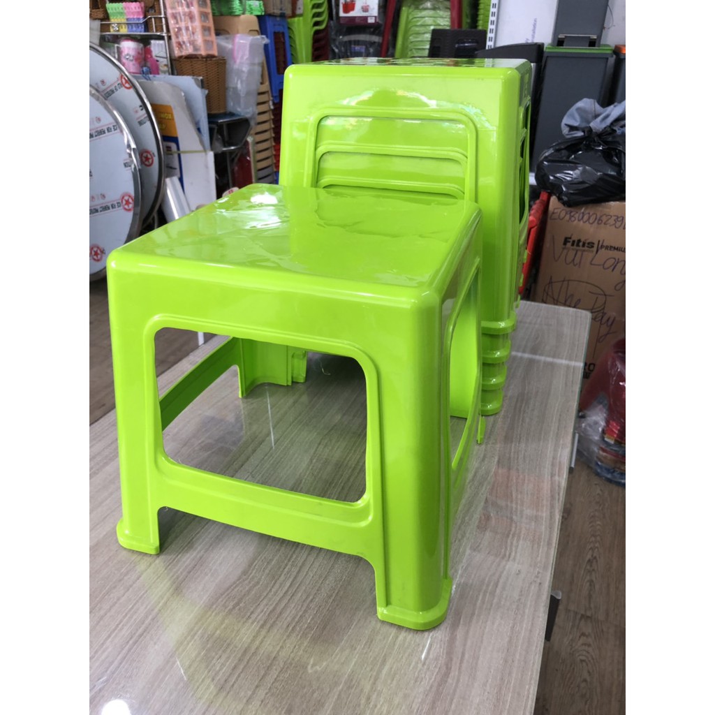 COMBO 5 GHẾ NHỰA LÙN MẶT NGỰA XANH LÁ