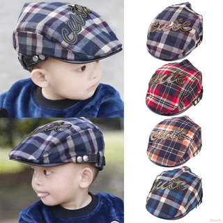 Mũ beret kẻ sọc kiểu Anh thiết kế xinh xắn cho bé gái