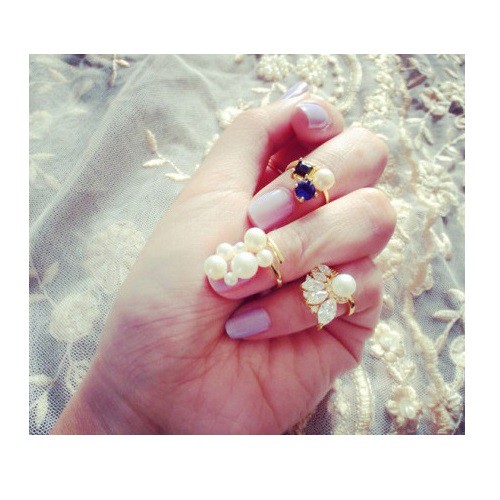 Nhẫn đeo mắc ngoài đính đá A093