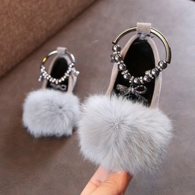 giày cho bé gái