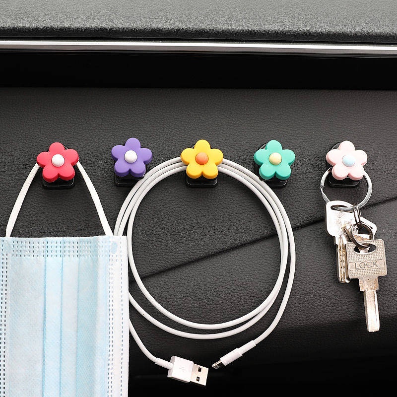 Móc treo đồ dán phía trước xe hơi thiết kế hoạt hình đáng yêu đa năng tiện lợi
