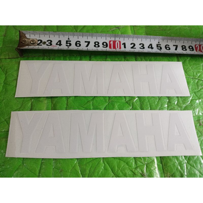 Bộ 2 team dán yamaha màu trắng lớn new