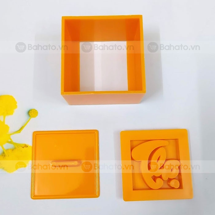 Khuôn xôi vuông 8cm chữ Phúc Lộc Thọ Tài Tiếng Việt